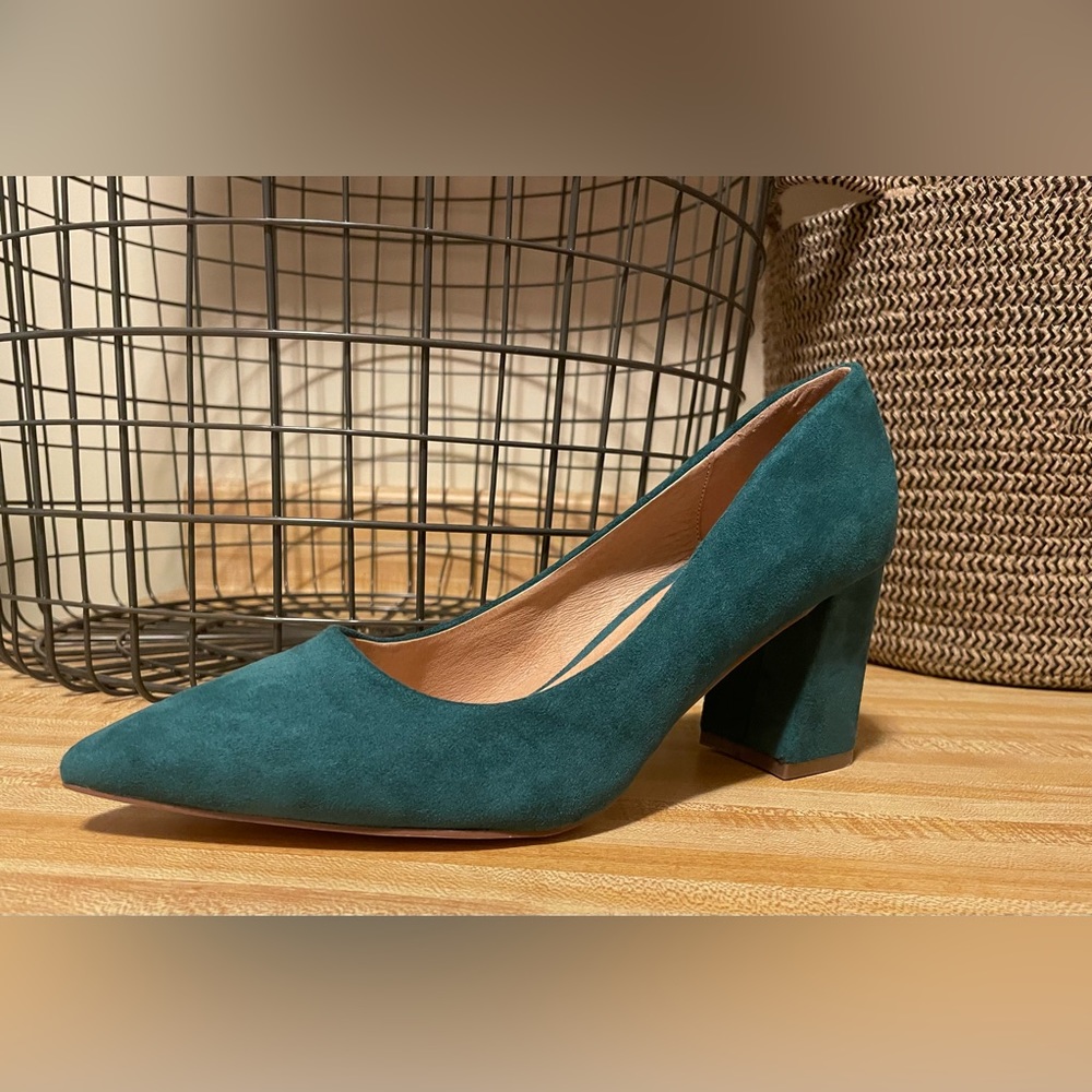 CHELSEA CREW Emerald Green Suede Square Chunky Heels Pointed Toe Shoes Size 9 41